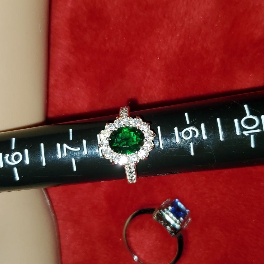 925 HALO emerald and faux diamonds Ring sz 8 3 Bonus rings!!